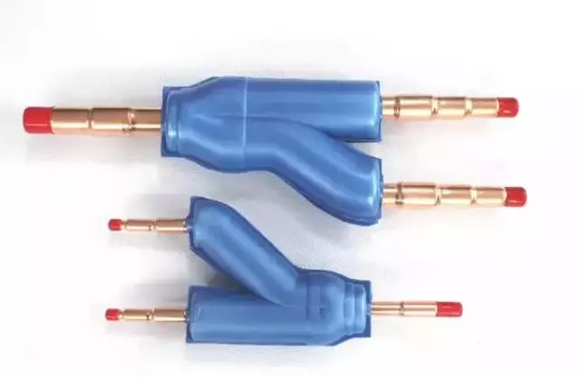 refrigeraInstallation arrangement and heat preservation method of branch pipe compressor,compressor,Mitsubishi Compressor,Bristol Compressor,HITACHI Compressor,Danfoss compressor to solve the problem